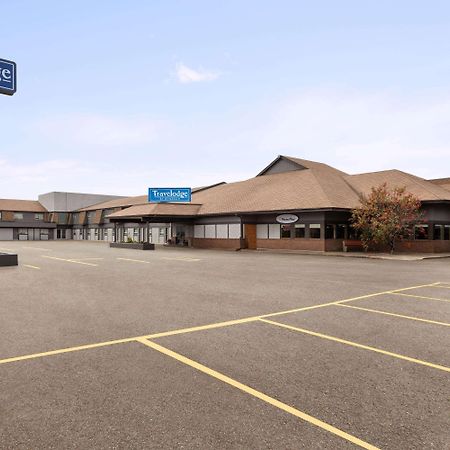 Travelodge By Wyndham Brandon Extérieur photo