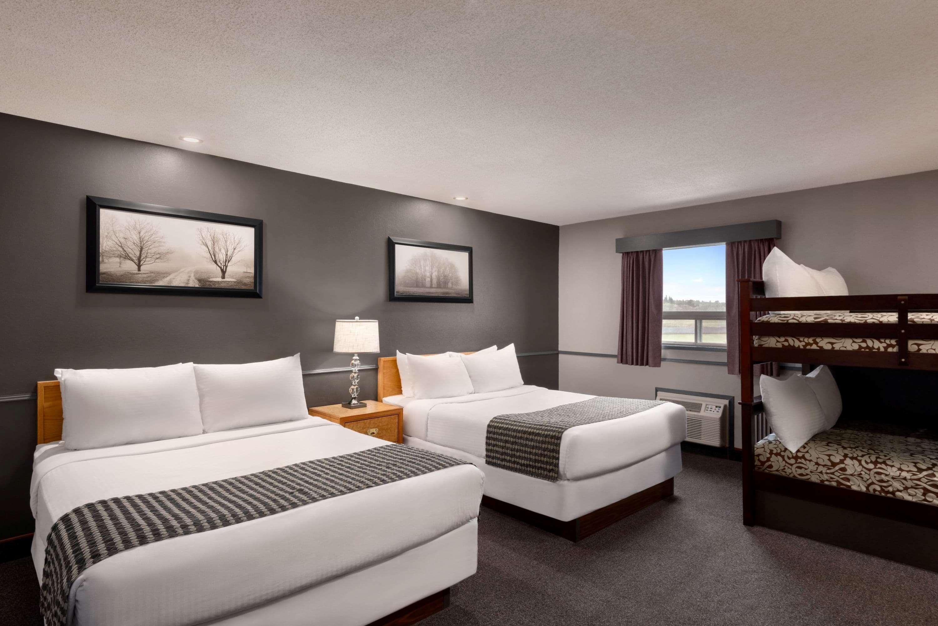 Travelodge By Wyndham Brandon Extérieur photo